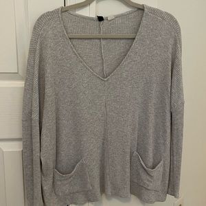 Urban Outfitters V-neck Grey Sweater (M)